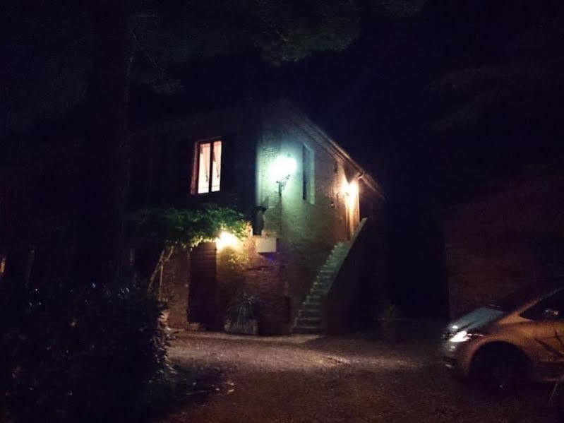 Casa Cecchi Bed & Breakfast Val di Pugna Exterior photo