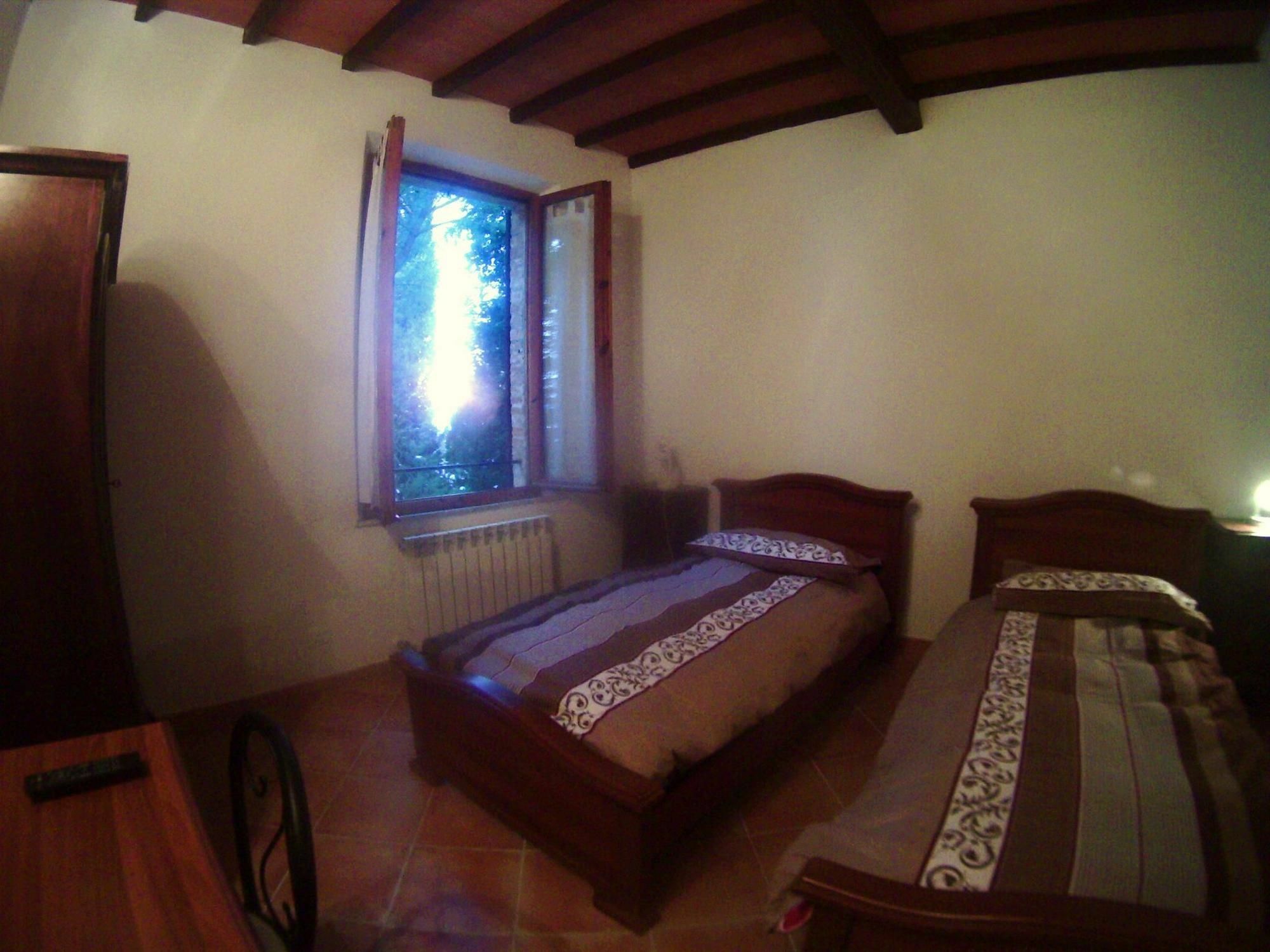 Casa Cecchi Bed & Breakfast Val di Pugna Exterior photo
